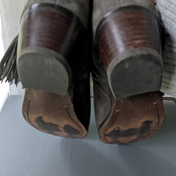 Sam Edelman Paige Fringe Short Booty - Picture 6 of 8